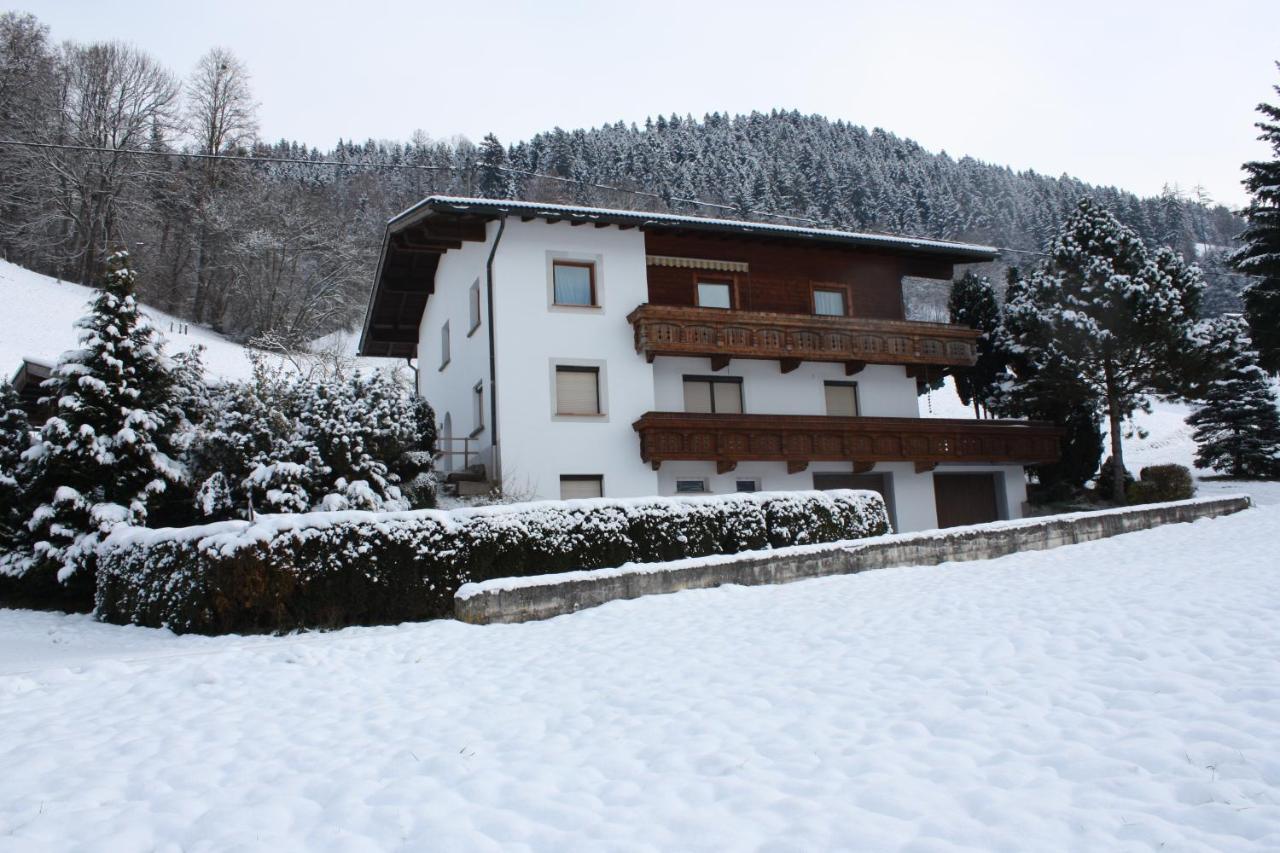 B&B Hart im Zillertal - Landhaus Johannes - Bed and Breakfast Hart im Zillertal