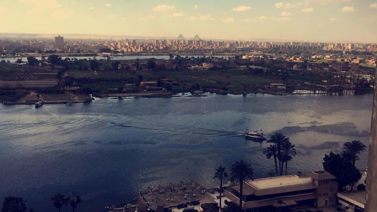 B&B Le Caire - Amazing Nile View and Pyramids Apartment - Bed and Breakfast Le Caire