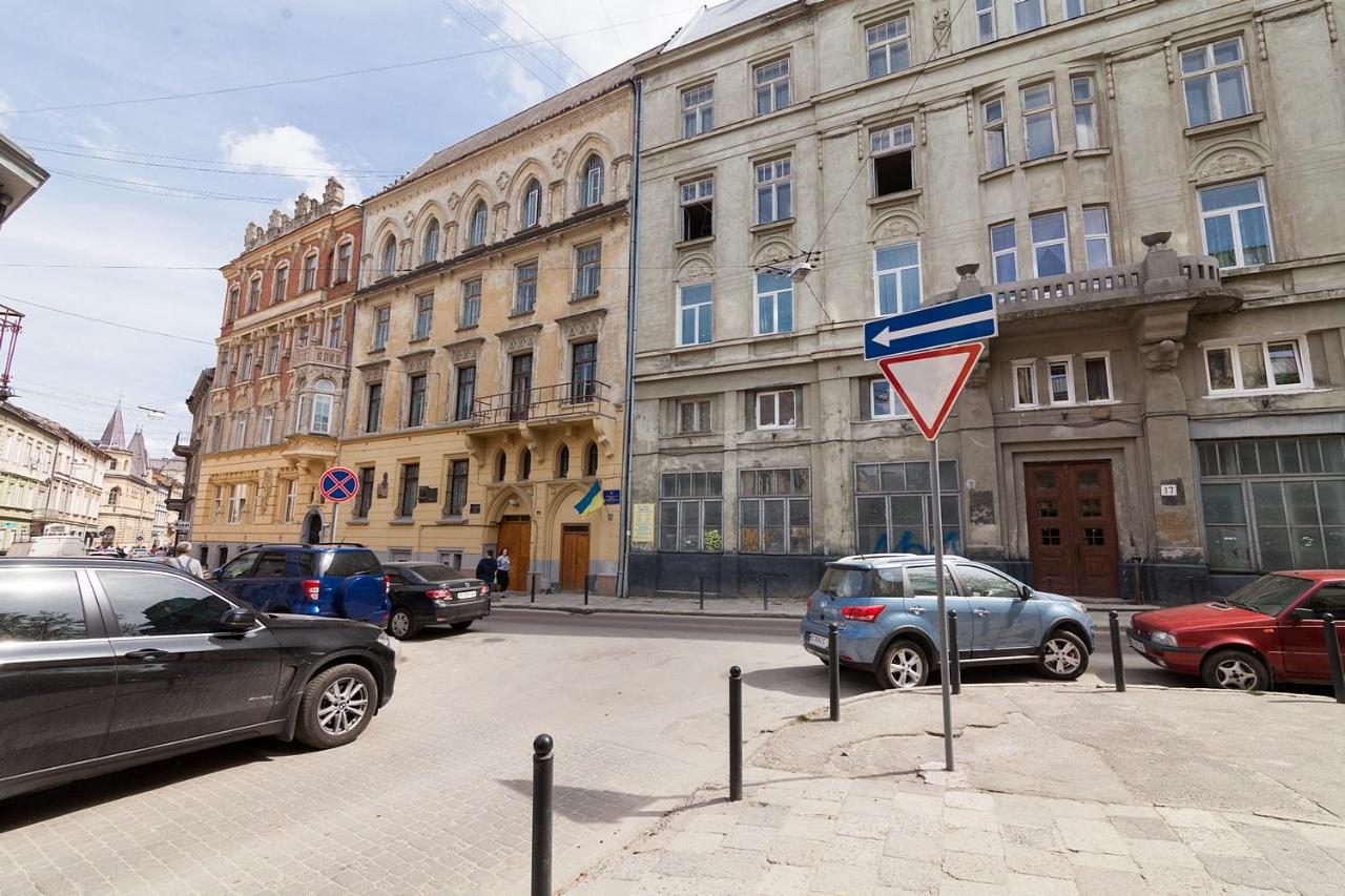 Apartment on Dudayeva 17 - B&B