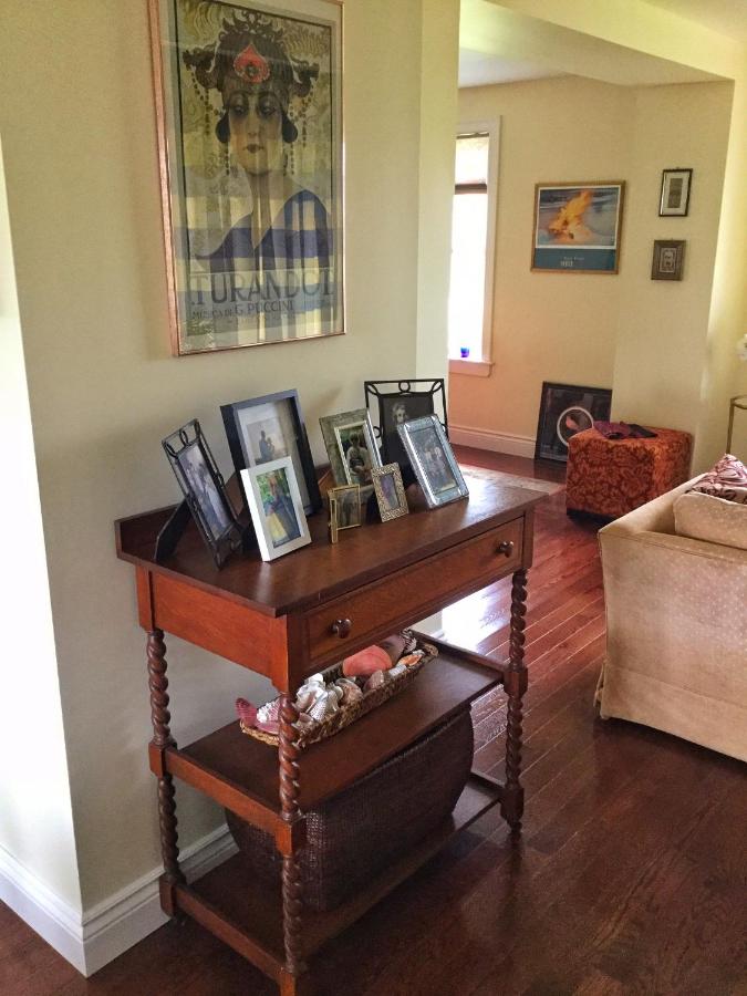 The East Wind Guesthouse - B&B