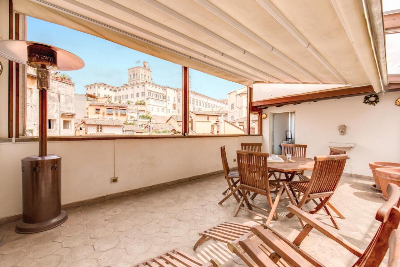 B&B Rome - Amazing Attic with Terrace by Trevi Fountain - Bed and Breakfast Rome