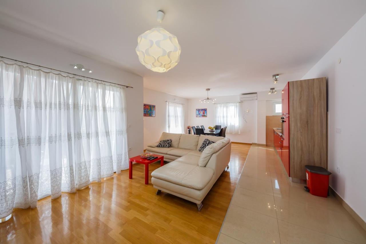 Apartment mit Meerblick