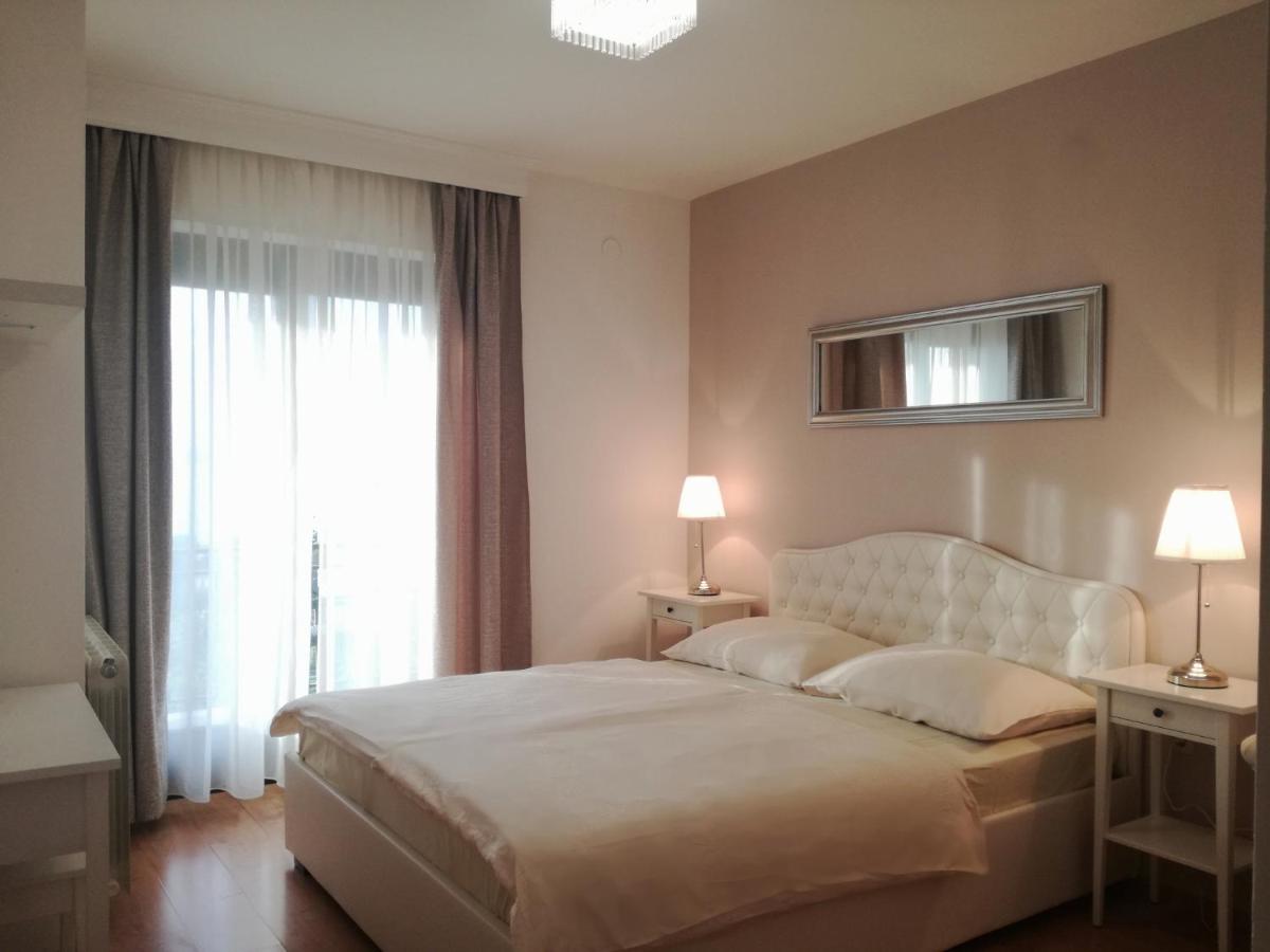 Double Room with Balcony and Sea View