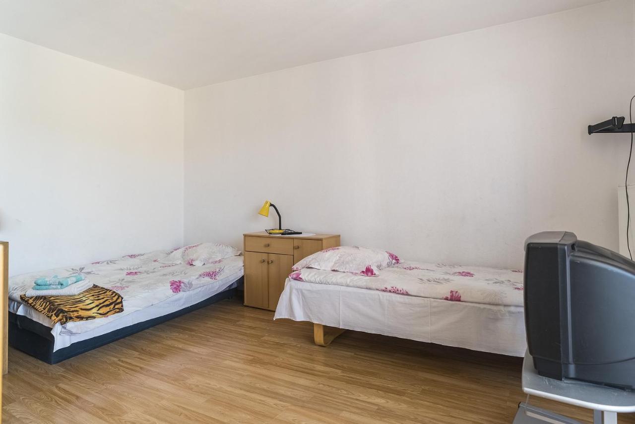 Dreibettzimmer mit Balkon
