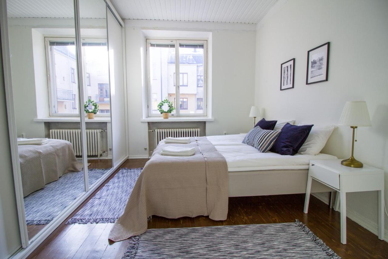 B&B Helsinki - 2ndhomes Fabianinkatu Apartment - Bed and Breakfast Helsinki