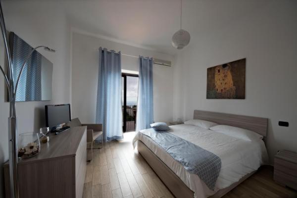 Deluxe Double Room with Sea View