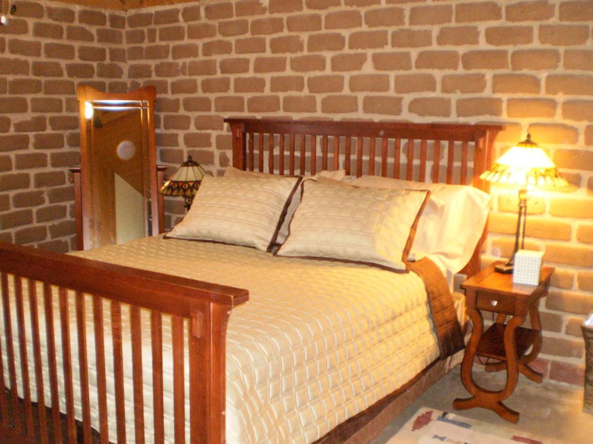 Queen Suite