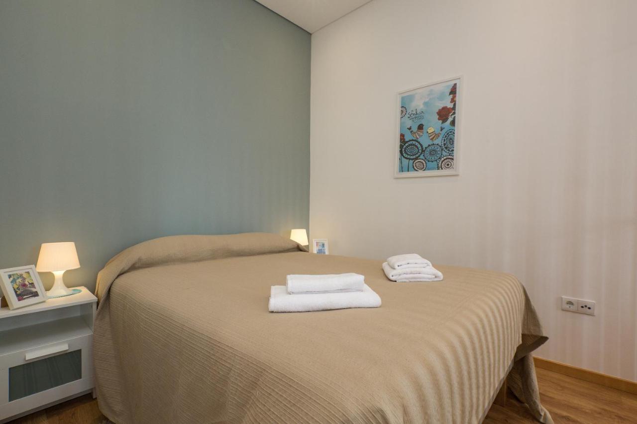 Studio Apartment with Balcony and River View - Second Floor