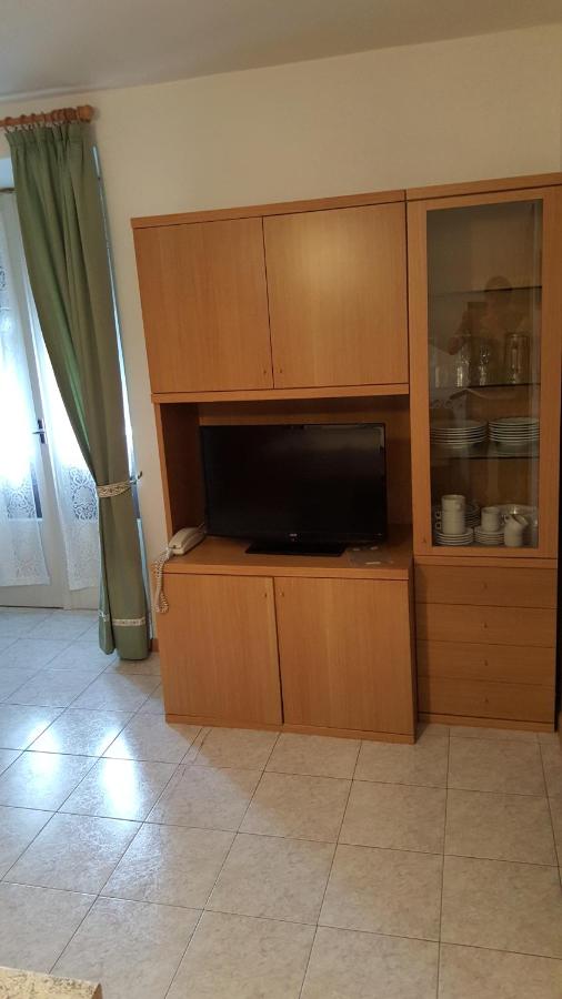 Two-Bedroom Apartment with Balcony (3 Adults)