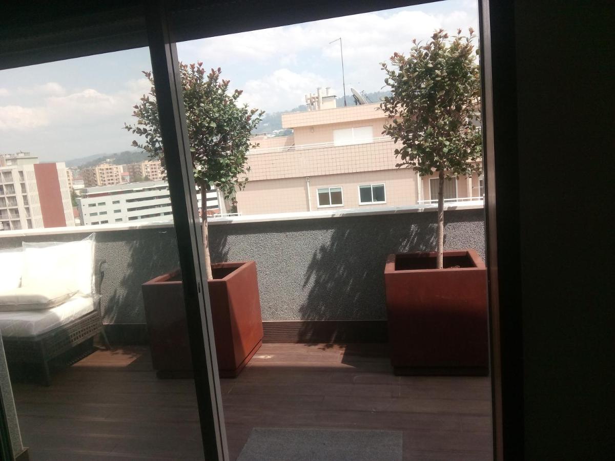 Luxury 3 Bedroom Penthouse With Private Garage - B&B