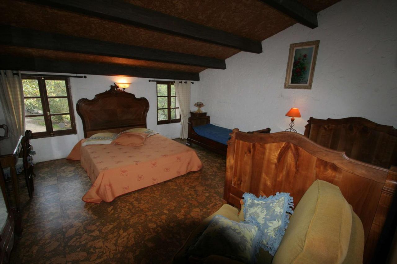 Chambre Familiale avec Salle de Bains Privative