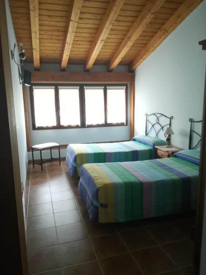 Camera Doppia con Letti Singoli con Bagno Privato