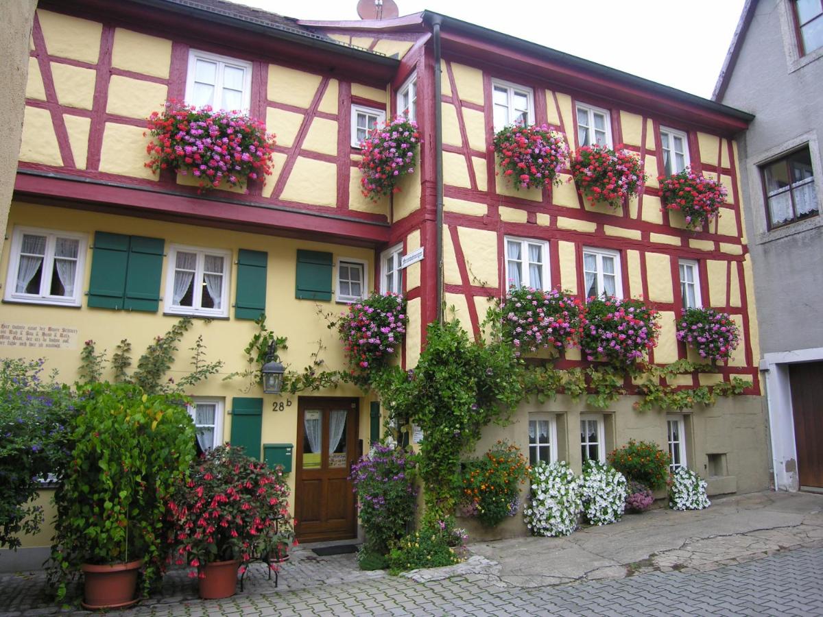 "Am Klingentor (EU)" Ferienwohnungen - B&B