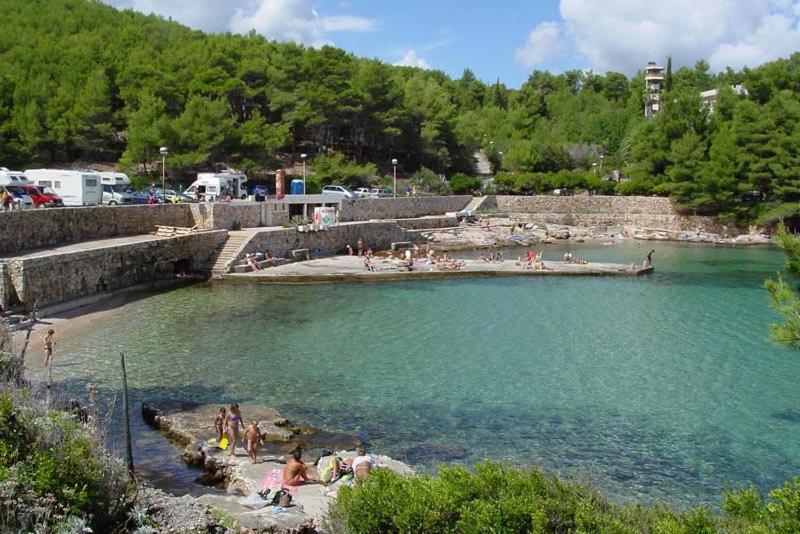 Apartmani Miletić - Chambres d’hôtes Jelsa