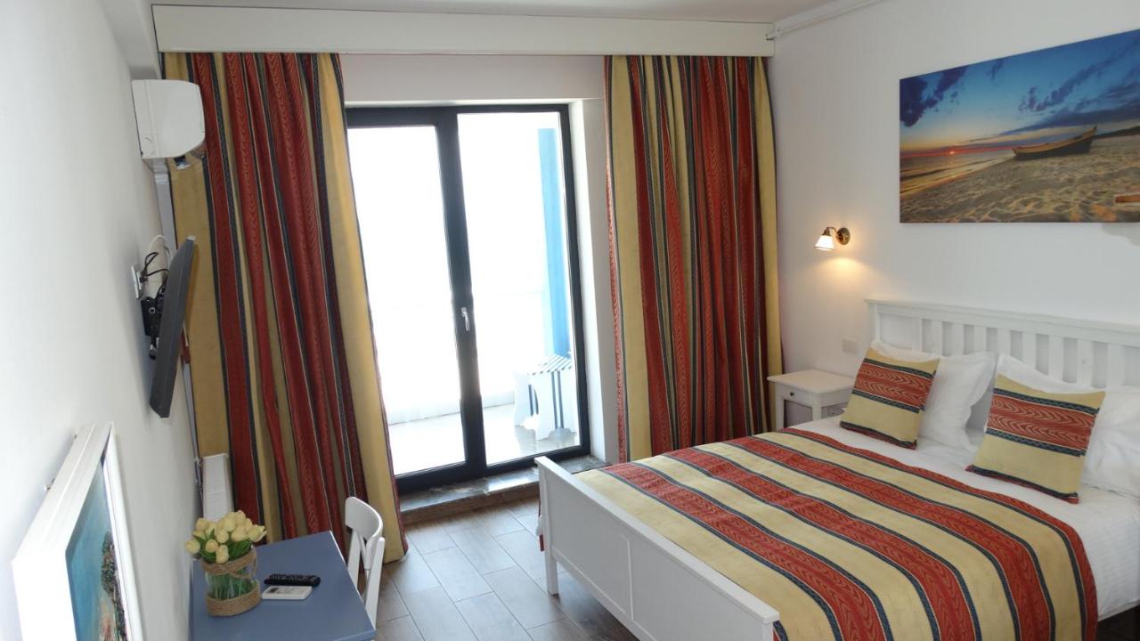 Habitación Doble con vistas frontales al mar