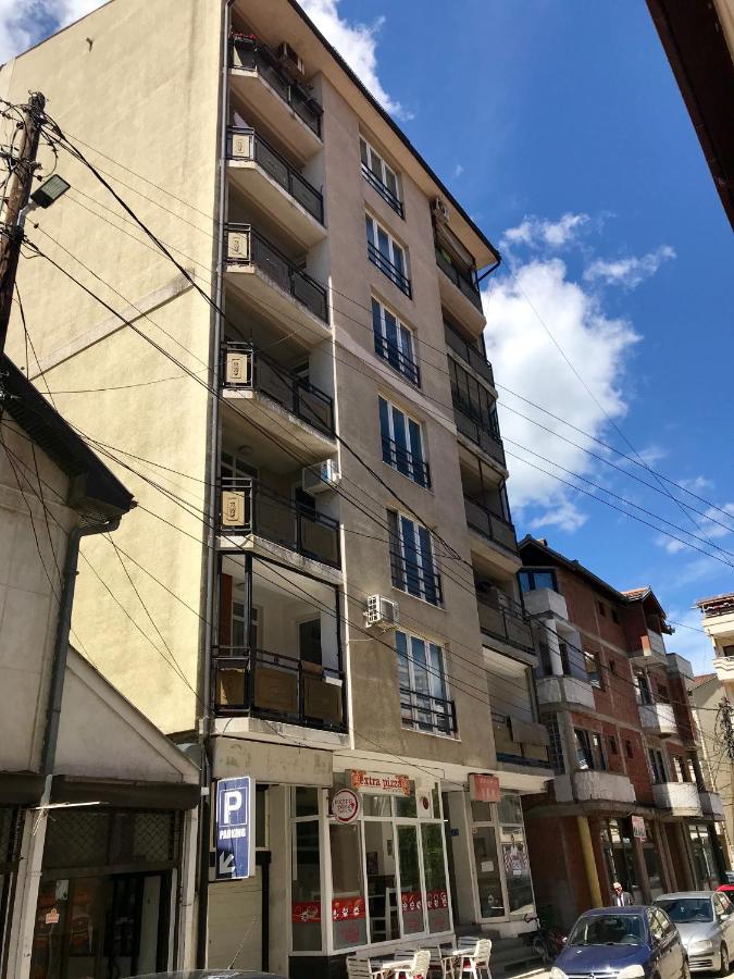 Redon's City Center Apartment - B&B