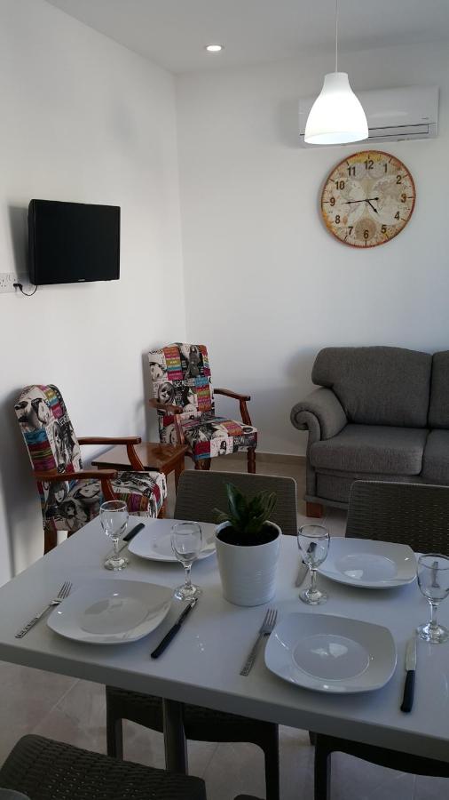 CHRIS'S HOLIDAY APT - AYIA NAPA - B&B Ayia Napa