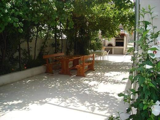 Villa Tajnikov - B&B Lesina