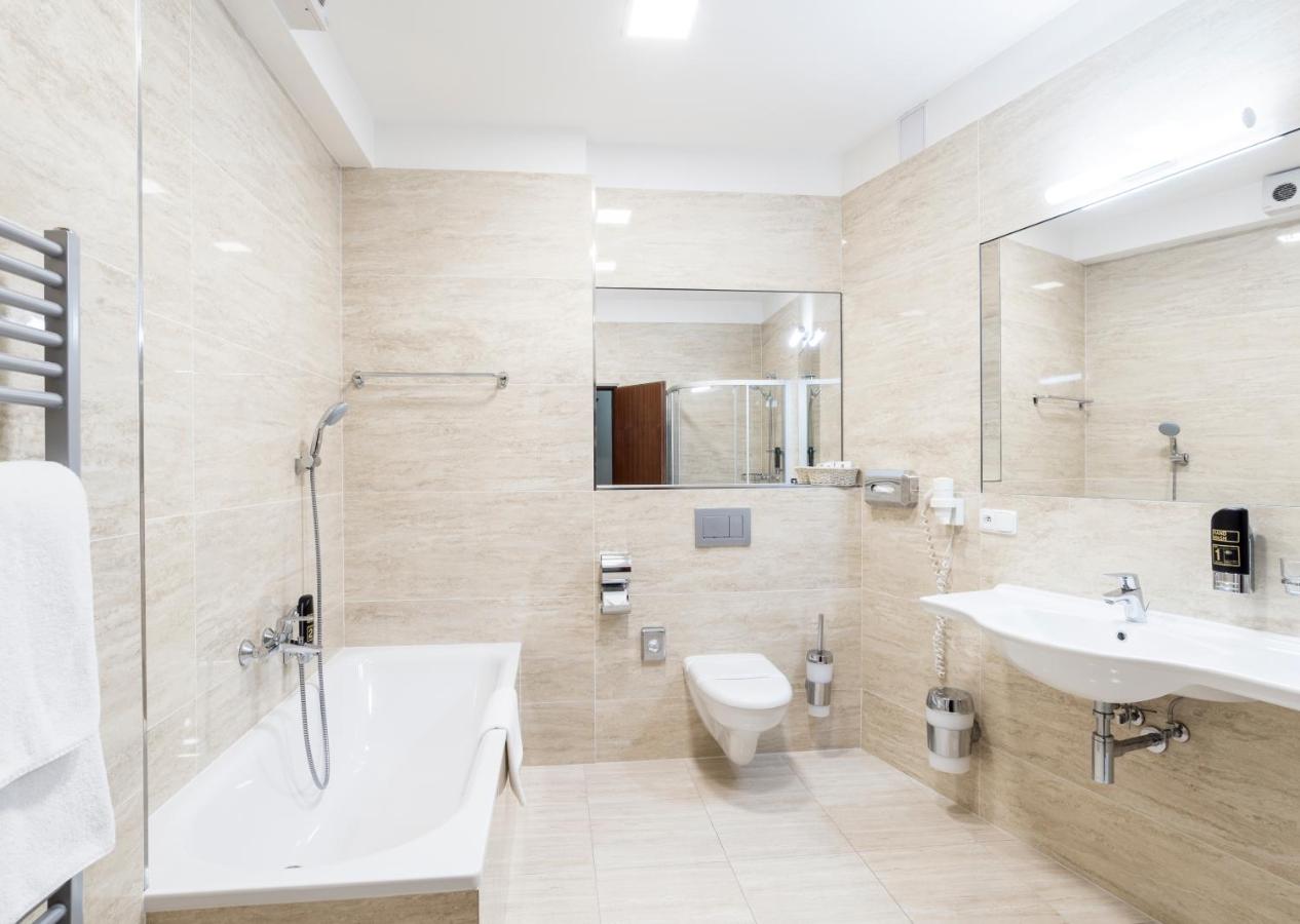 Best Western Plus Hotel Meteor Plaza
