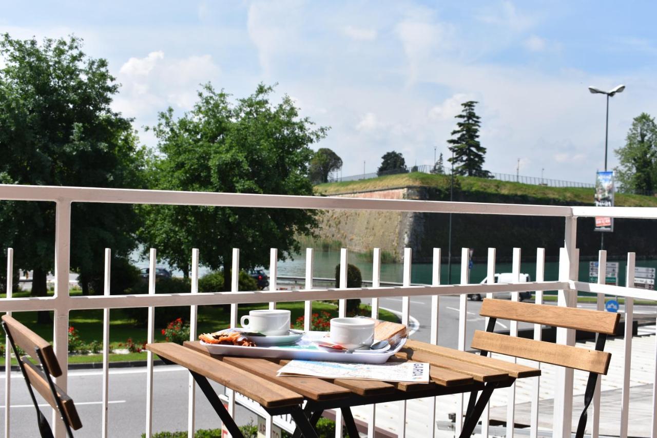 B&B Peschiera del Garda - Lake moments - Bed and Breakfast Peschiera del Garda