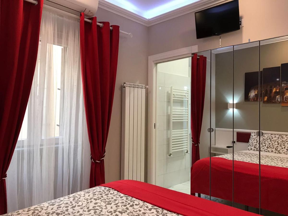 Double or Twin Room with Private Bathroom