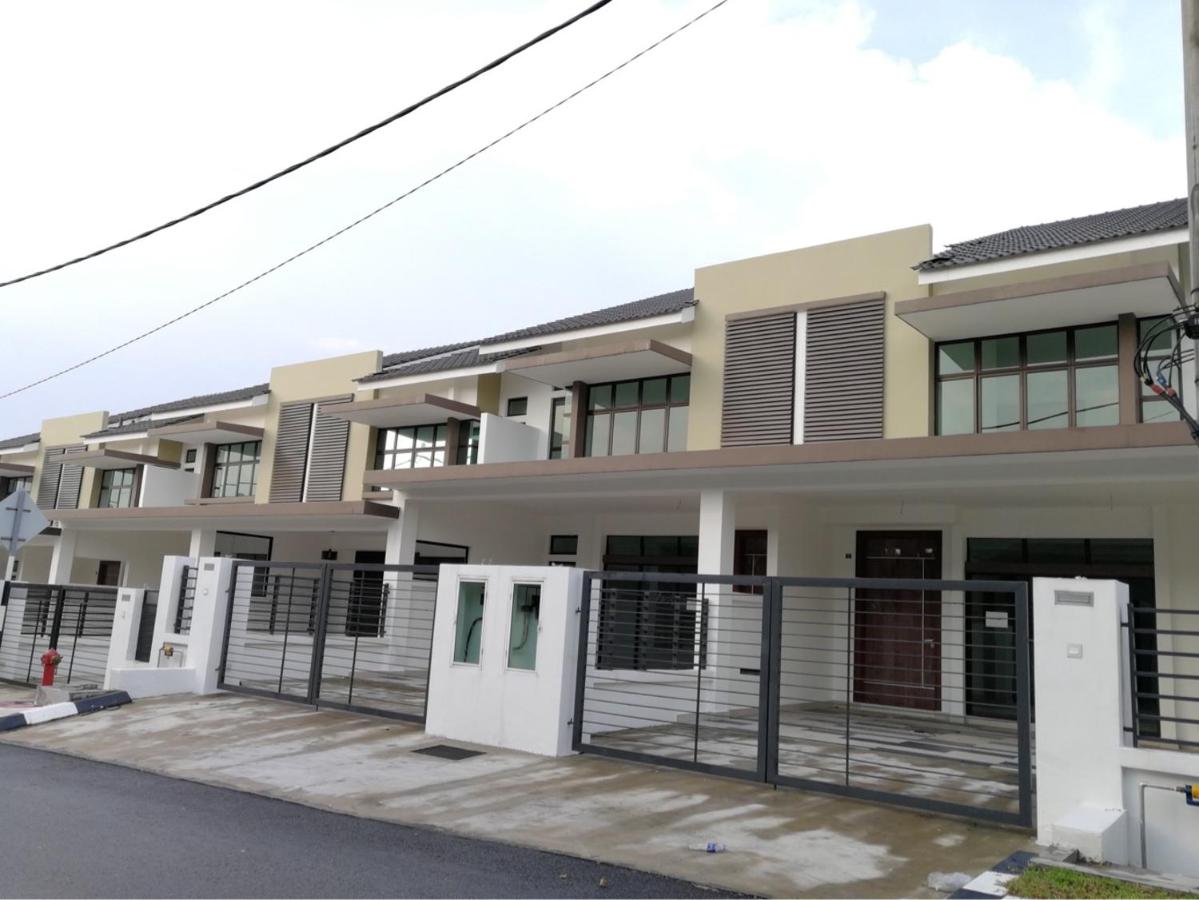 Aryan Homestay - B&B
