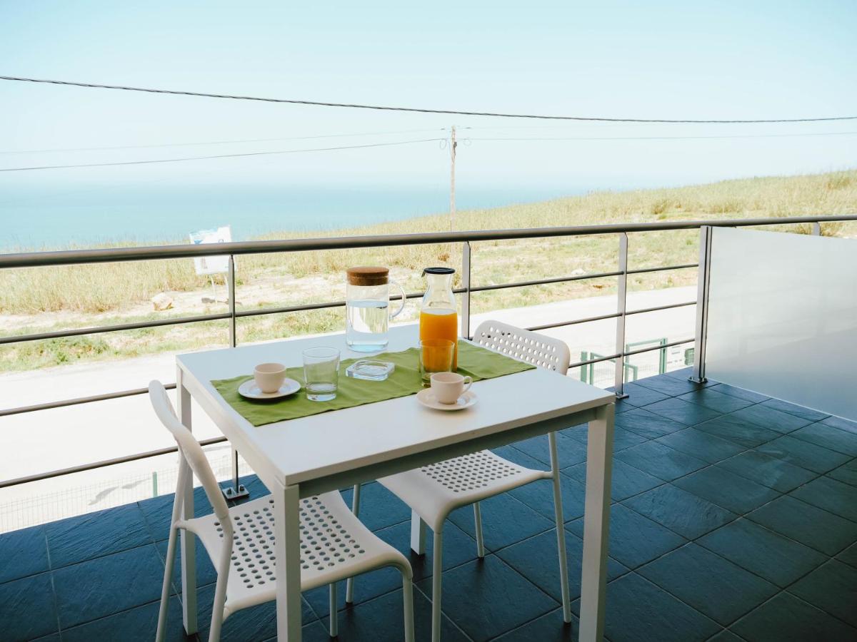 Camera Matrimoniale Deluxe con Balcone e Vista Mare