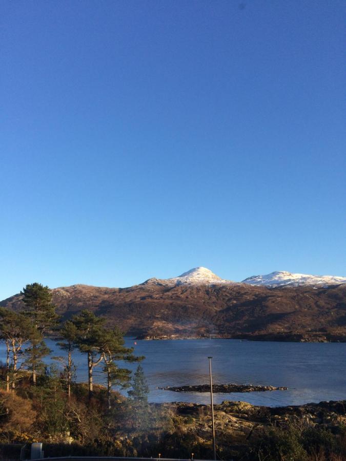 Lochalsh View en suite Kyle near Skye - B&B