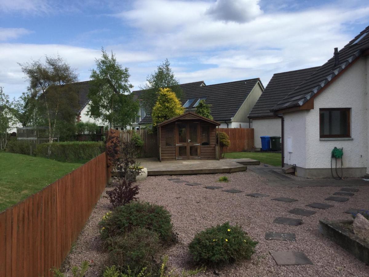 West Heather House Free Parking - B&B