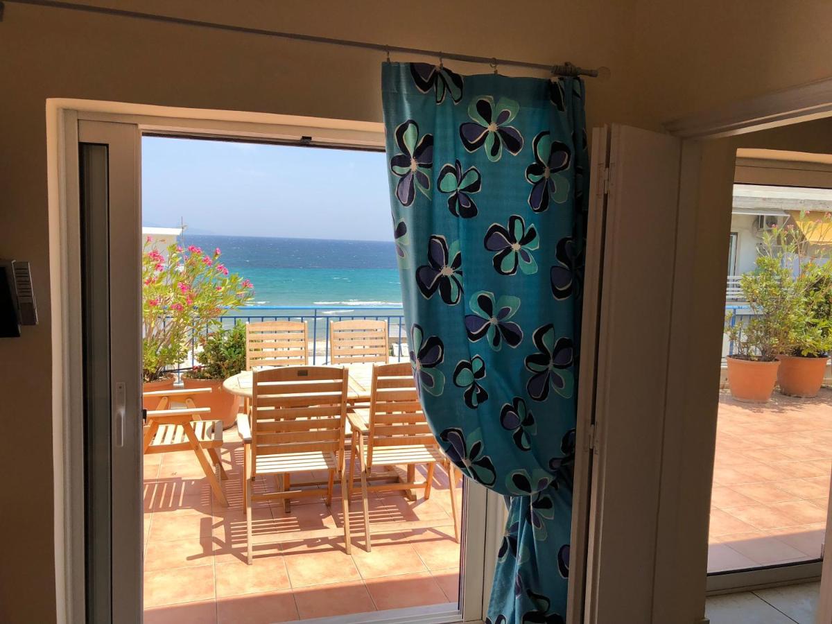 Albatross Bay - B&B Artémida