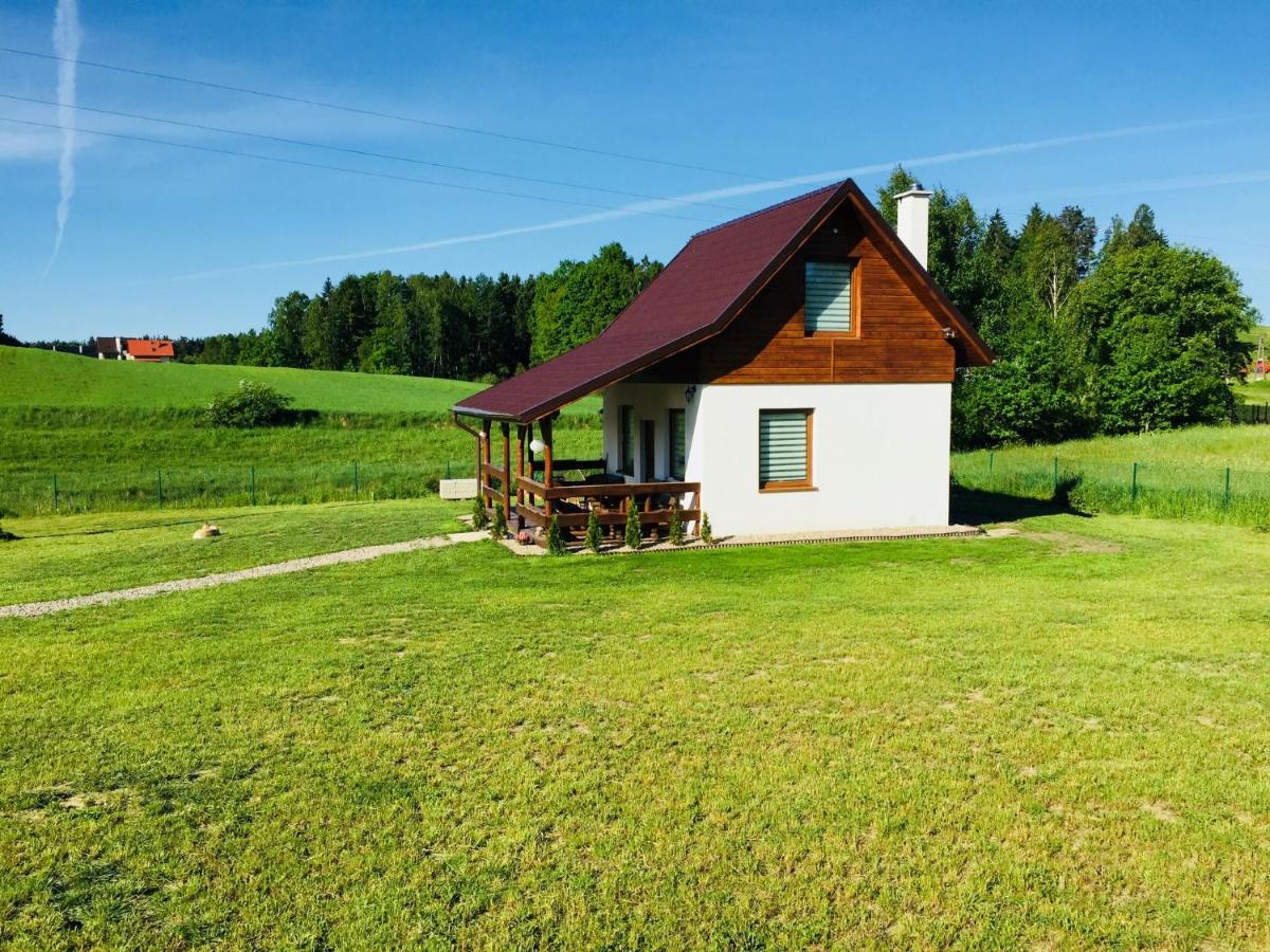 Domek Eden 1 z księżycowego drewna - prywatna balia z jakuzzi na terenie domku na życzenie - Bed and Breakfast