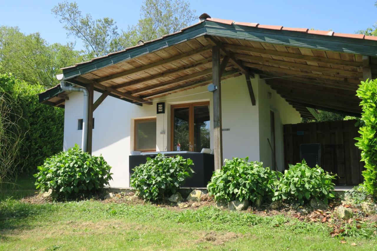 Le Verger Gites Castelnau D'Auzan - Bed and Breakfast