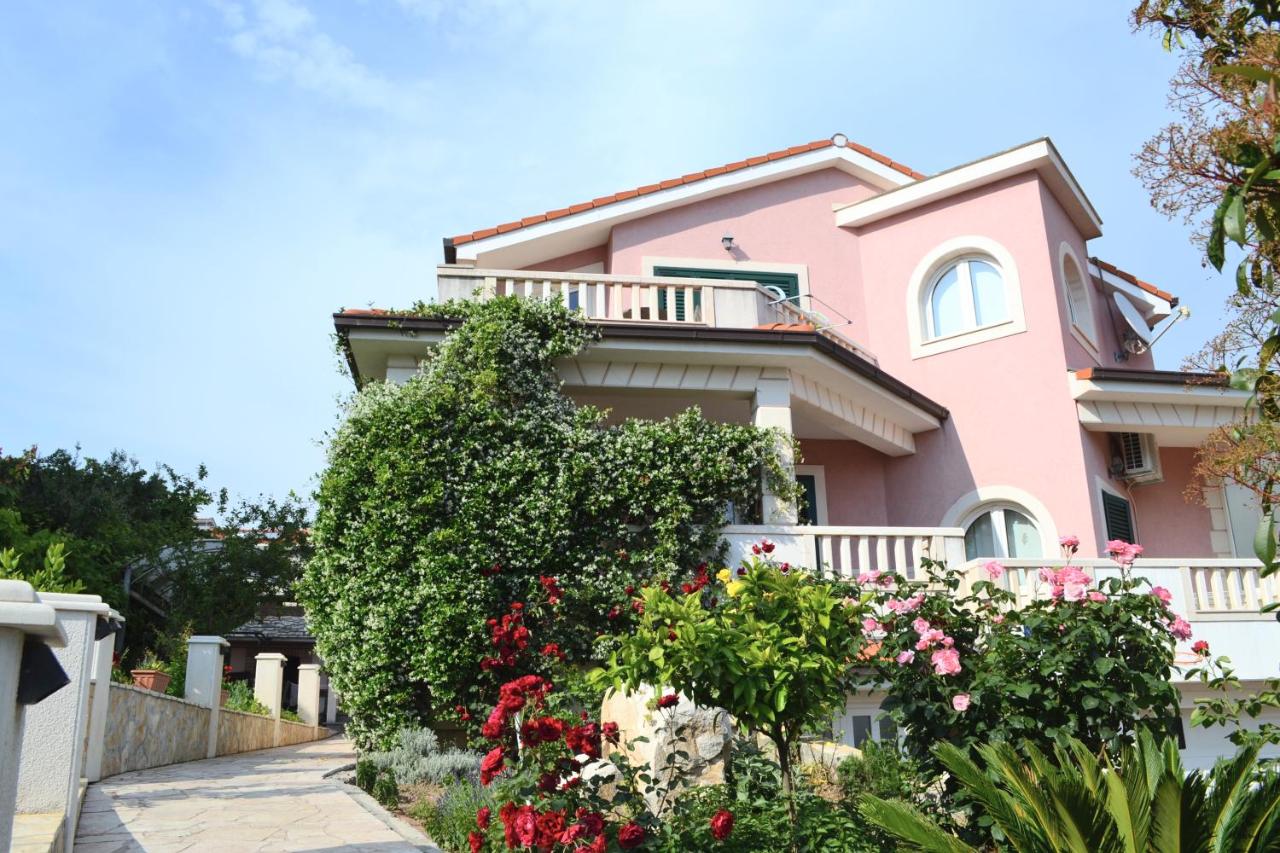 Apartments Dragun - B&B Podstrana