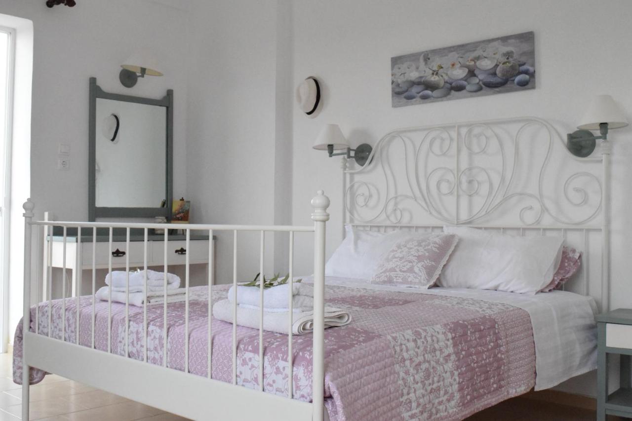 B&B Adelianos Kampos - Romantic Apartment - Bed and Breakfast Adelianos Kampos