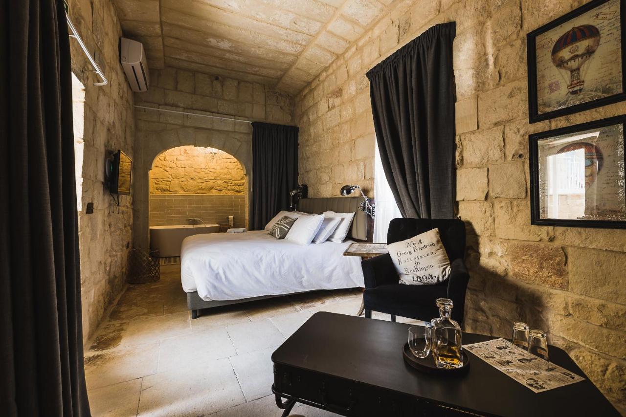 Talbot & Bons Bed & Breakfast