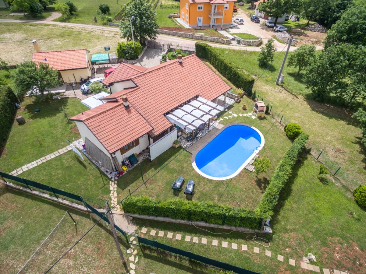 Villa Nika - Bed and Breakfast