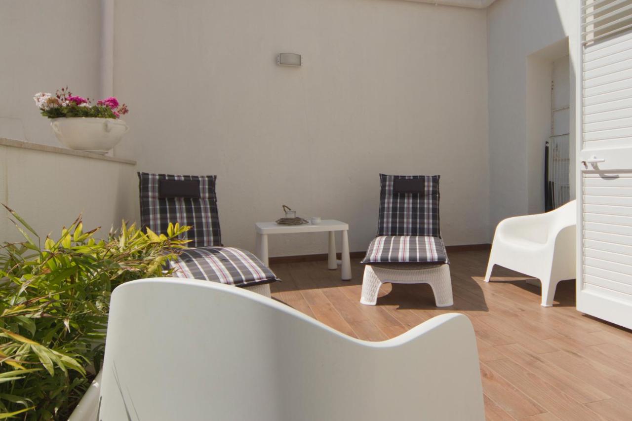 Apartamento con terraza 