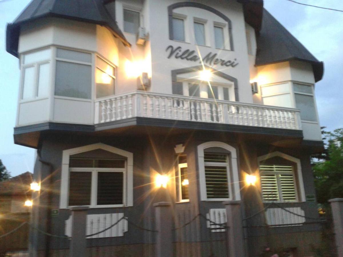 Apartment VILLA MERCI - B&B