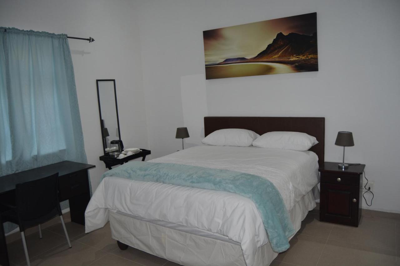 Habitación Triple Confort con ducha