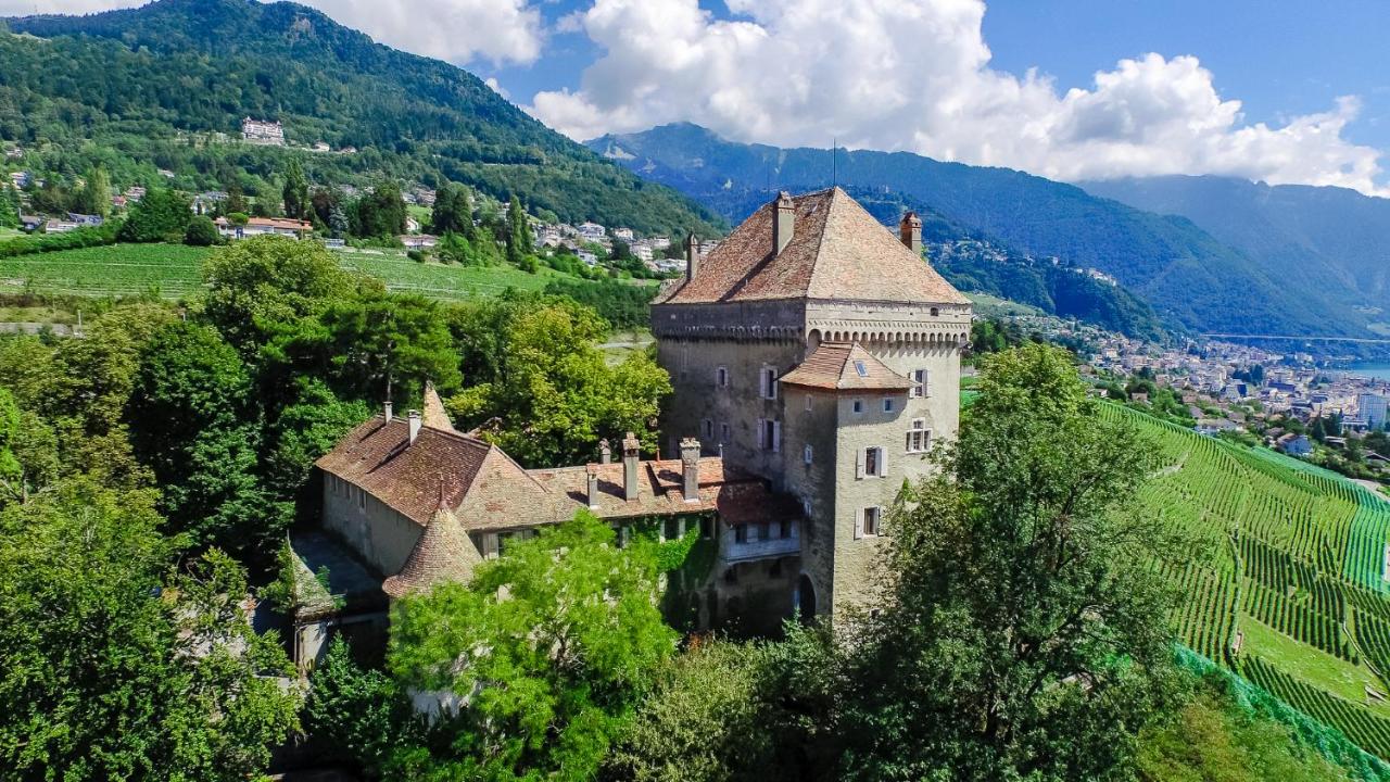 B&B Montreux - Château du Châtelard | Unique Apartment - Bed and Breakfast Montreux