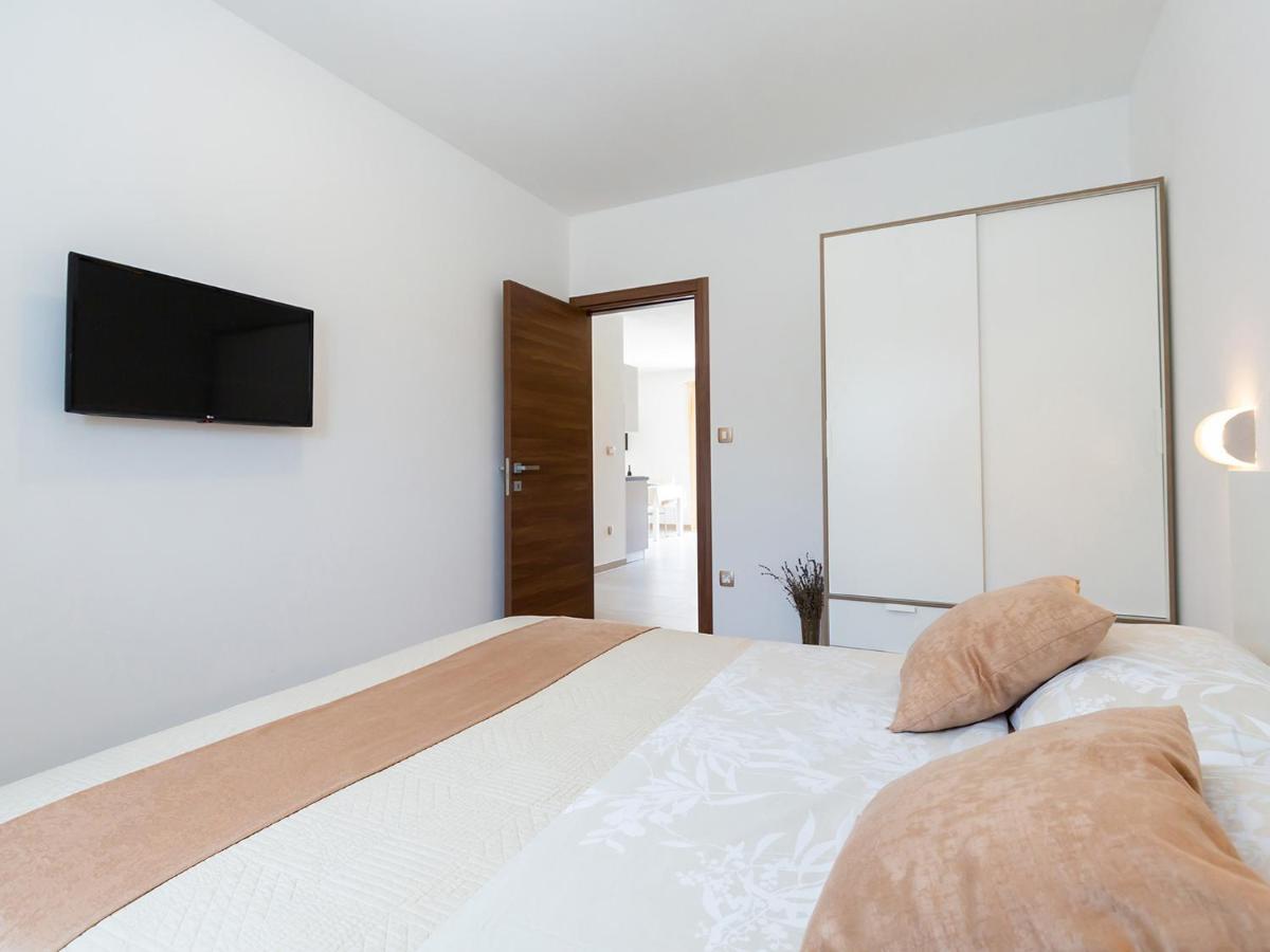 Appartamento con 2 Camere da Letto
