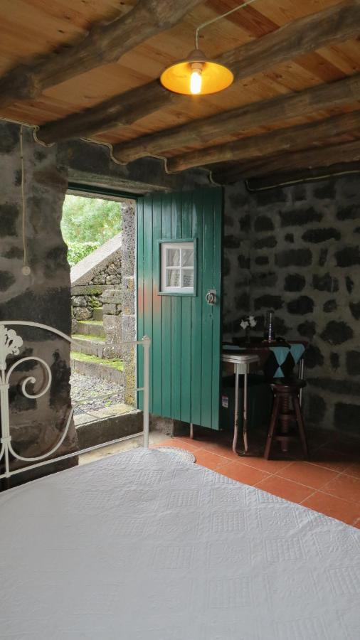 Camera Deluxe (2 Adulti + 1 Bambino)