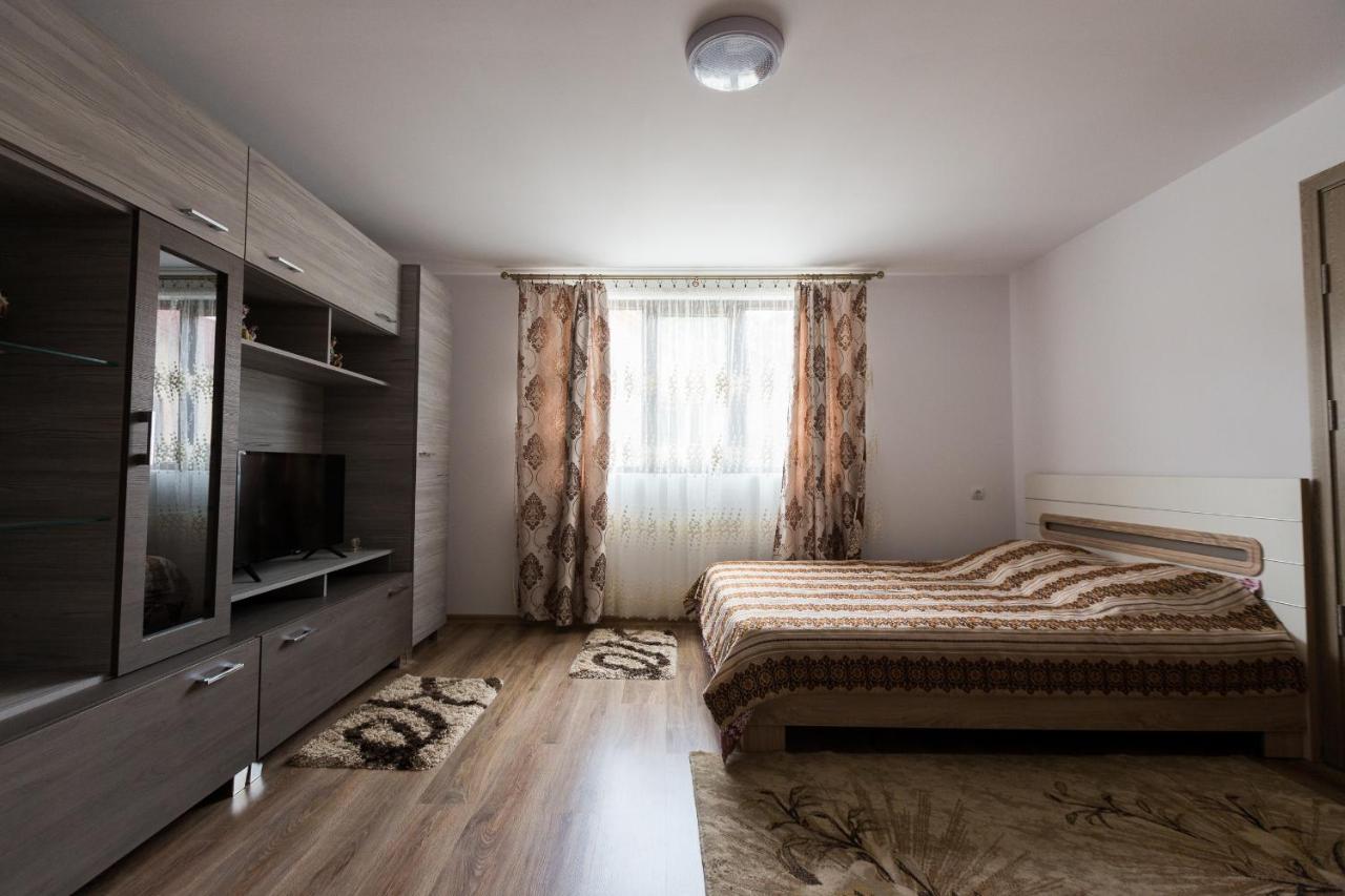 Casa Kis - Chambres d’hôtes Vişeu de Sus