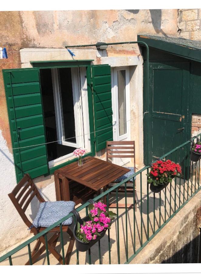 Appartamento con Balcone