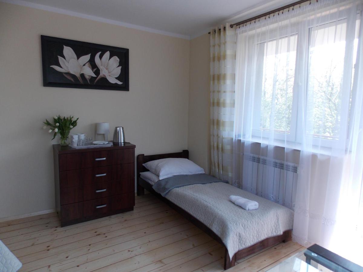 Vierpersoonskamer met Gedeelde Badkamer