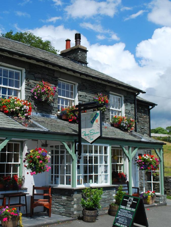 Three Shires Inn - Bed and Breakfast