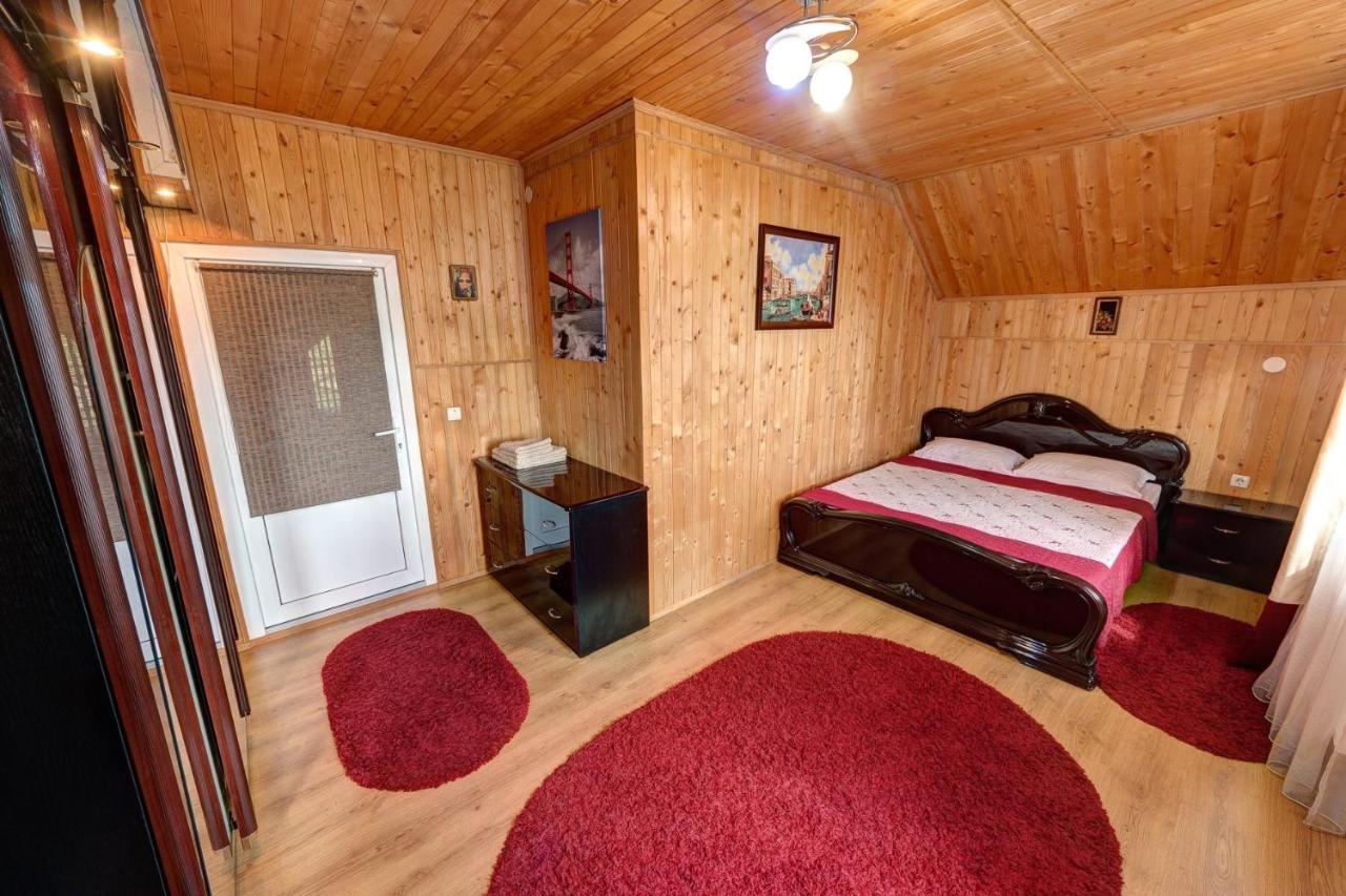 Doppelzimmer mit Gemeinschaftsbad