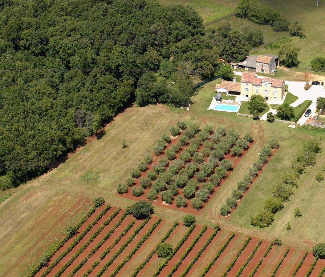 Villa mit 5 Schlafzimmern