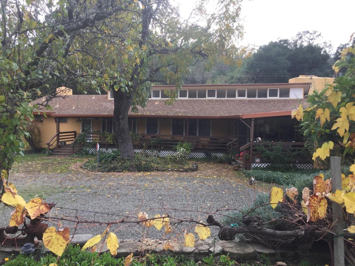 Rustridge Ranch & Winery - Bed and Breakfast St. Helena