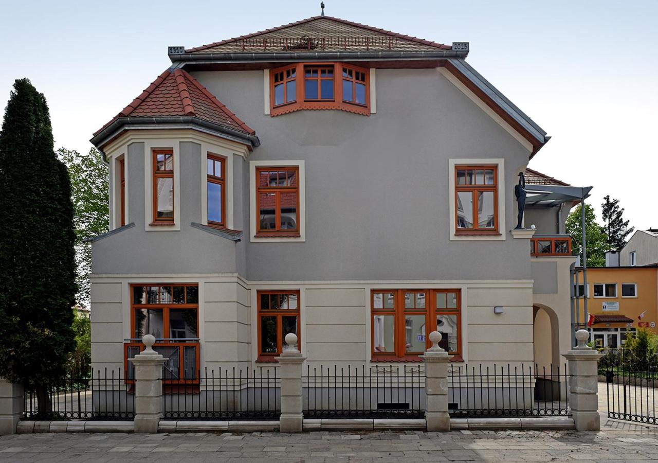 Dali ApartHOTEL - B&B